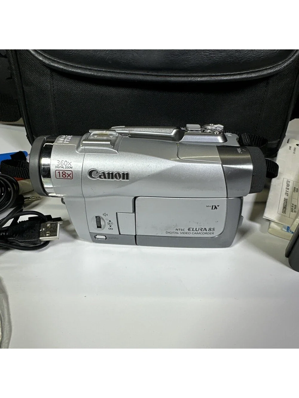 Canon Elura 85 Mini DV Camcorder Video Camera Silver w/18x Zoom Tested
